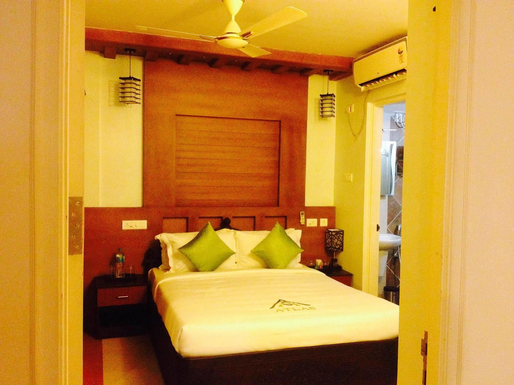 Atlas Airport Hotel Apartment Nedumbassery Exterior foto